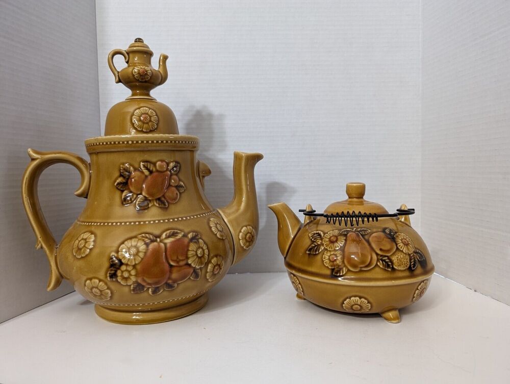 VINTAGE 1950s APCO JAPAN MCM LARGE AND SMALL TEAPOT Tan Ceramic